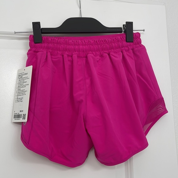 NWT Lululemon Hotty Hot Low-rise Lined Short 4” Size 4 (Purple Highlight) - Picture 3 of 7